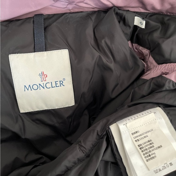 🚩steal authentic Moncler Black and Purple Quilted Outerwear - Picture 7 of 8